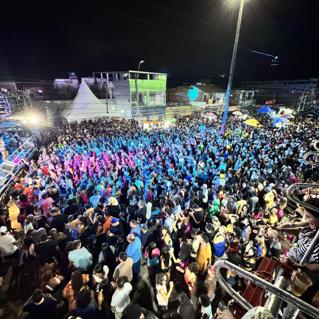 Tony Salles, Andinho e Sinho Ferrary agitam festa da vitória de Valderico Júnior no Teotônio Vilela