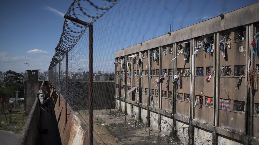 Brasil: milhares são liberados na “saidinha” de Natal 2025 e dados preliminares mostram mais de 5 mil não retornaram às prisões