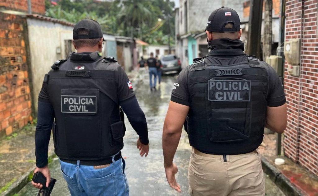 Suspeitos de latrocínio e tentativa de homicídio são presos em Maraú