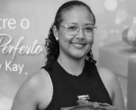 TRAGÉDIA NA BAHIA | Mulher atacada a facadas e incendiada pelo ex morre após 8 dias internada