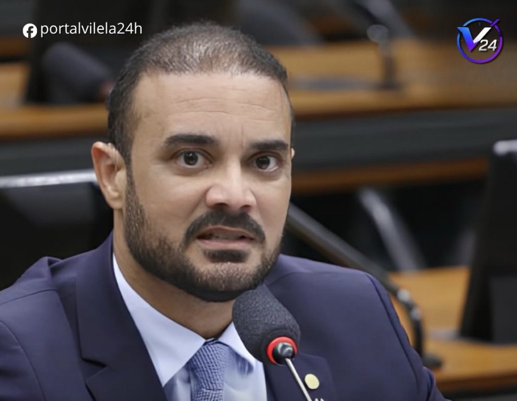 PEC QUE REDUZ MAIORIDADE PENAL PARA CRIMES HEDIONDOS É PROTOCOLADA NA CÂMARA