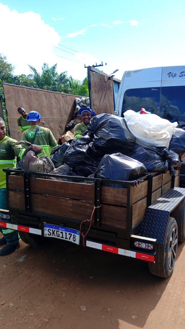 Prefeitura intensifica recolhimento de resíduos em diversos bairros de Ilhéus
