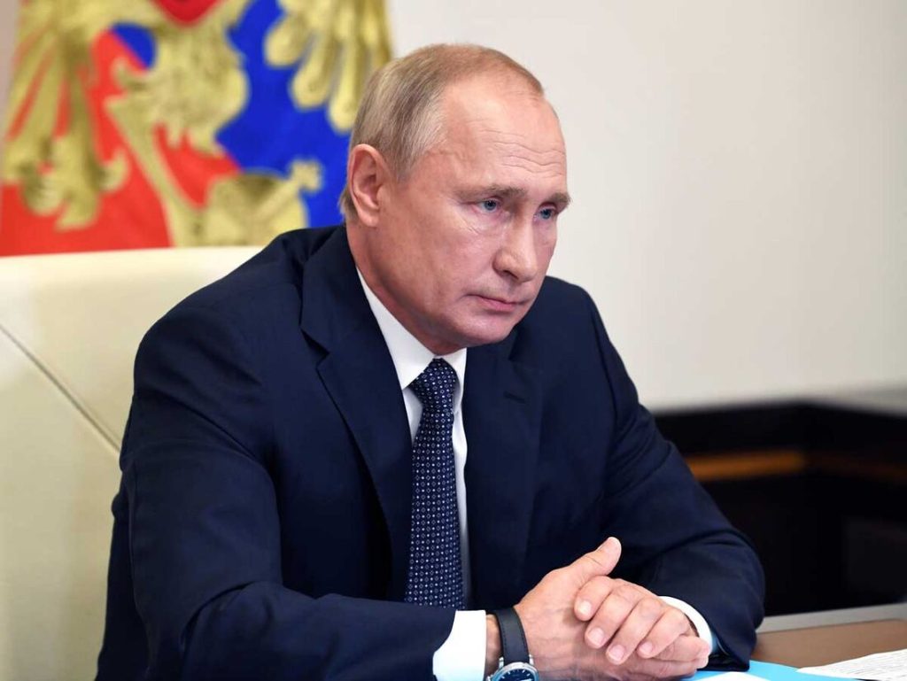 MUNDO: PUTIN DIZ QUE RÚSSIA NÃO VAI RECUAR E MANTÉM OFENSIVA NA UCRÂNIA