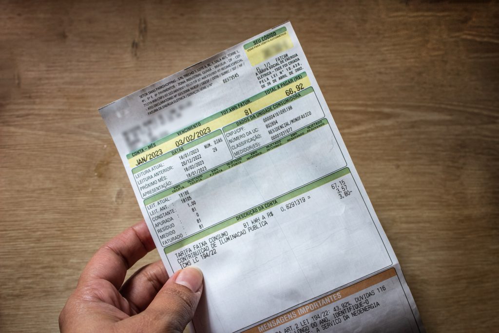 PROJETO AMPLIA DESCONTO NA CONTA DE LUZ PARA FAMÍLIAS COM RENDA DE ATÉ R$ 6.400