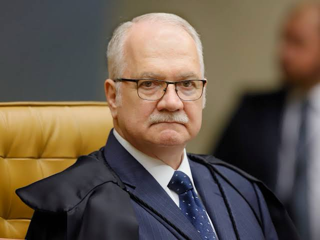 FACHIN AFIRMA QUE JUIZ DEVE OBEDECER ÀS LEIS, E NÃO A INTERESSES POLÍTICOS