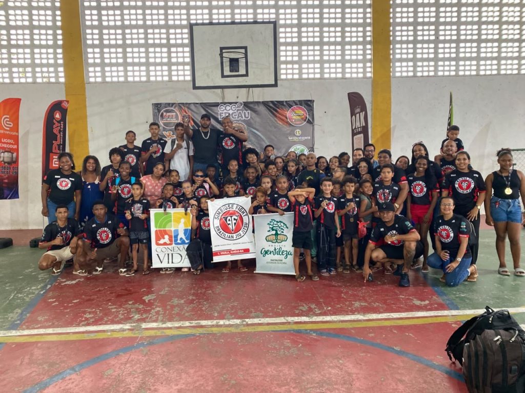 ATLETAS DA SIMBIOSE REPRESENTAM ILHÉUS EM CAMPEONATO REGIONAL E YARLEI É ELEITO DESTAQUE