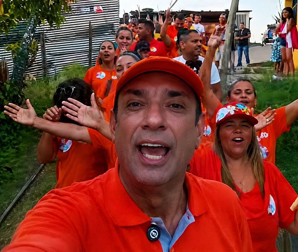 Marão visita Alto da Legião e é recebido com festa e carinho pelos moradores