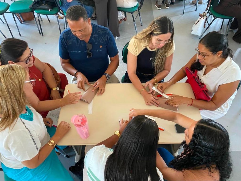 Ilhéus capacita enfermeiros da rede municipal para colocação do Implanon