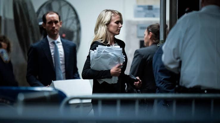 Quem é Natalie Harp, a “impressora humana” que se tornou uma das figuras mais próximas de Trump