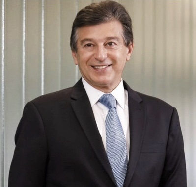 FLÁVIO BOLSONARO DIZ QUE CLAUDIO LOTTENBERG SERÁ MINISTRO DA SAÚDE SE FOR ELEITO