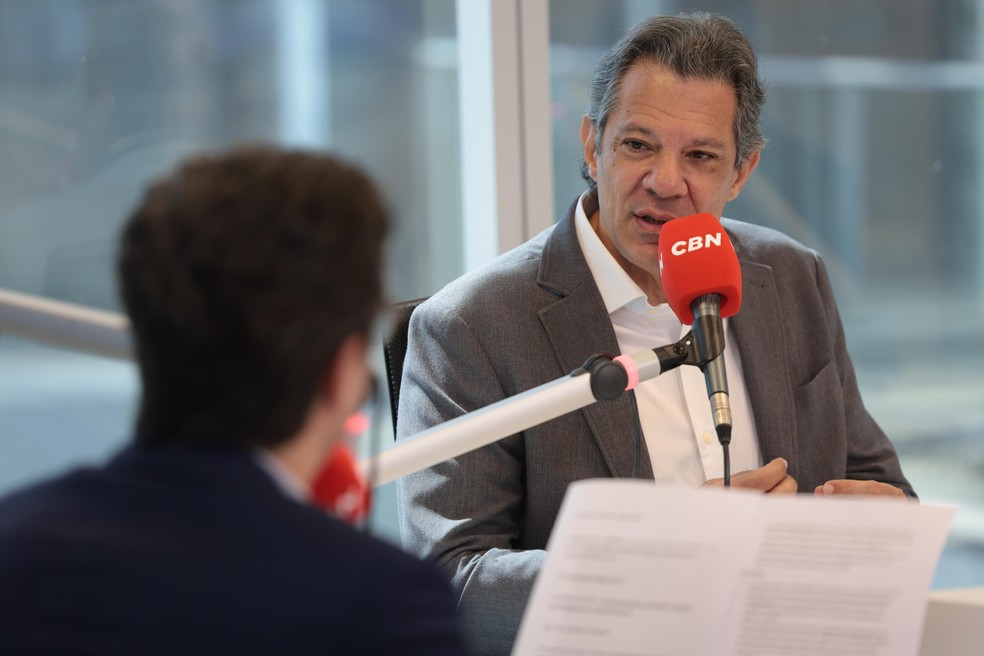 Réu confesso? Em sabatina, Haddad rasga fantasia de candidato ao governo e admite que seu papel é garantir eleição de Lula