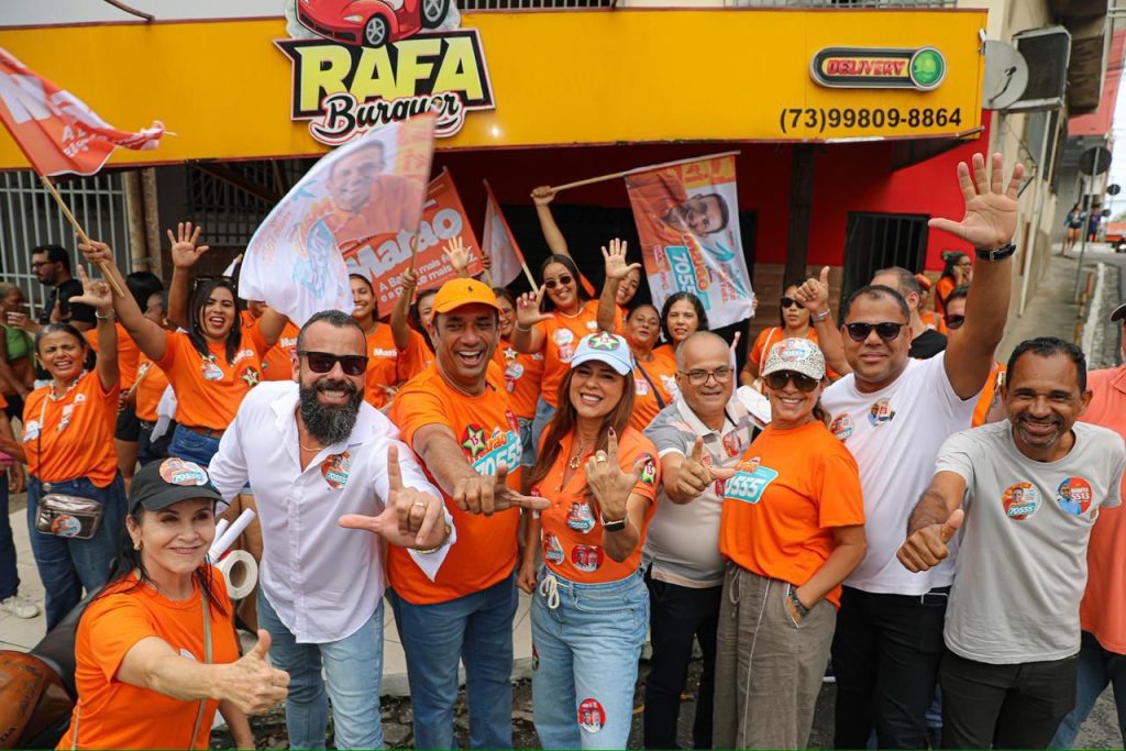 MARÃO MARCA PRESENÇA AO LADO DE LIDERANÇAS E APOIADORES EM GRANDE CAMINHADA EM ITABUNA