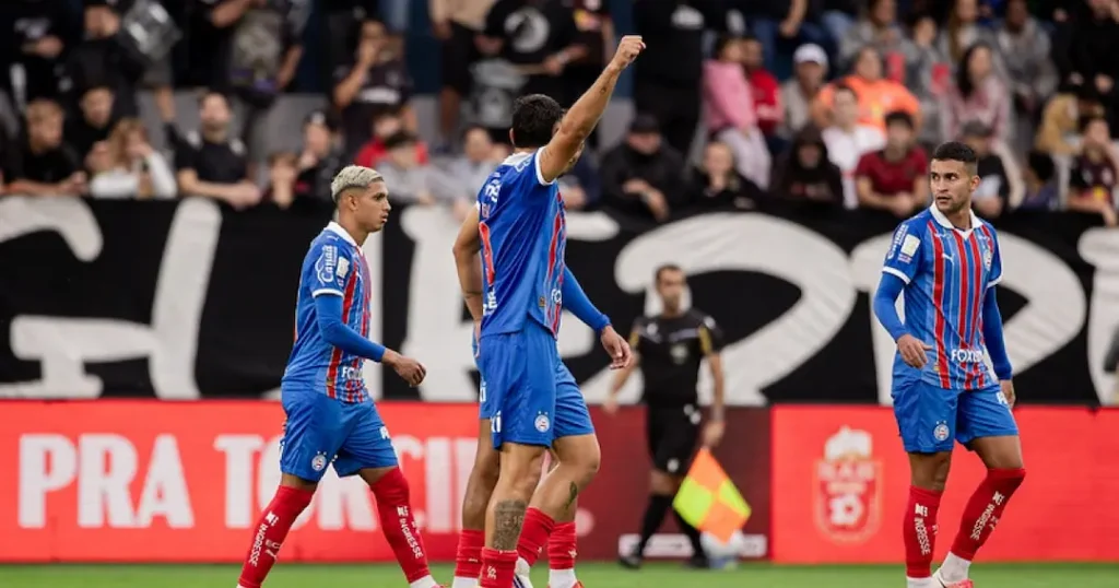 BAHIA VENCE O BRAGANTINO, CHEGA AO G-4 E AUMENTA CHANCES DE LIBERTADORES