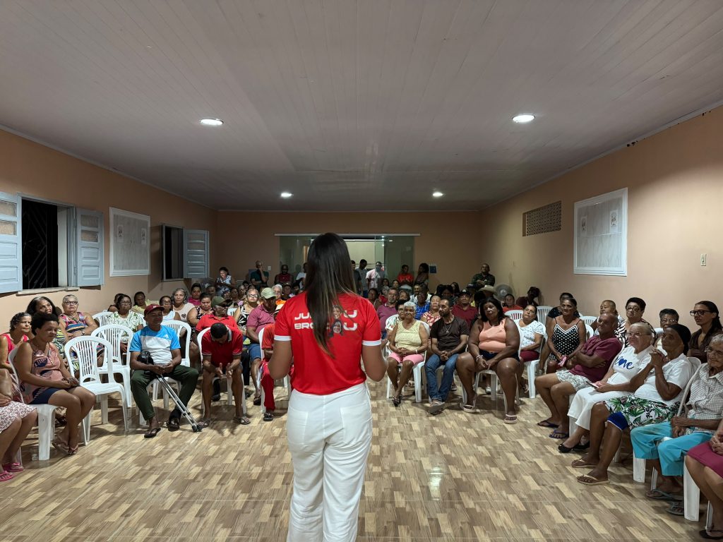 Bate-papo com idosos reúne grande público em Itapitanga e fortalece diálogo e participação