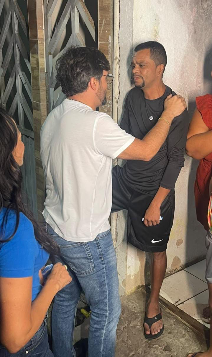 Valderico intensifica campanha em reta final e leva propostas de ACM Neto a moradores do Alto do Amparo