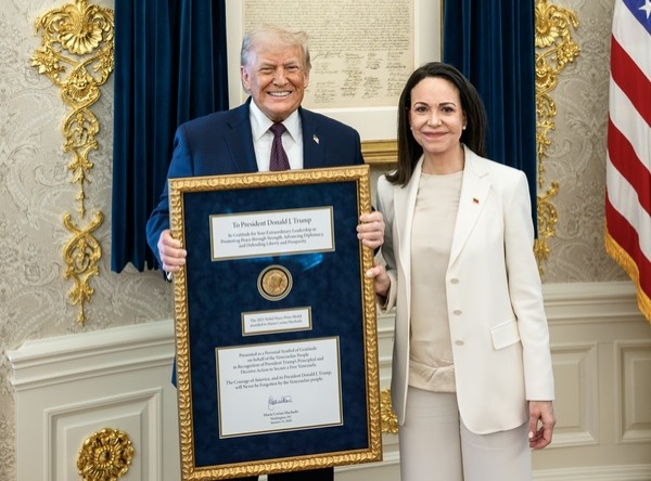 TRUMP VOLTA A REIVINDICAR NOBEL DA PAZ E DIZ TER ENCERRADO OITO GUERRAS