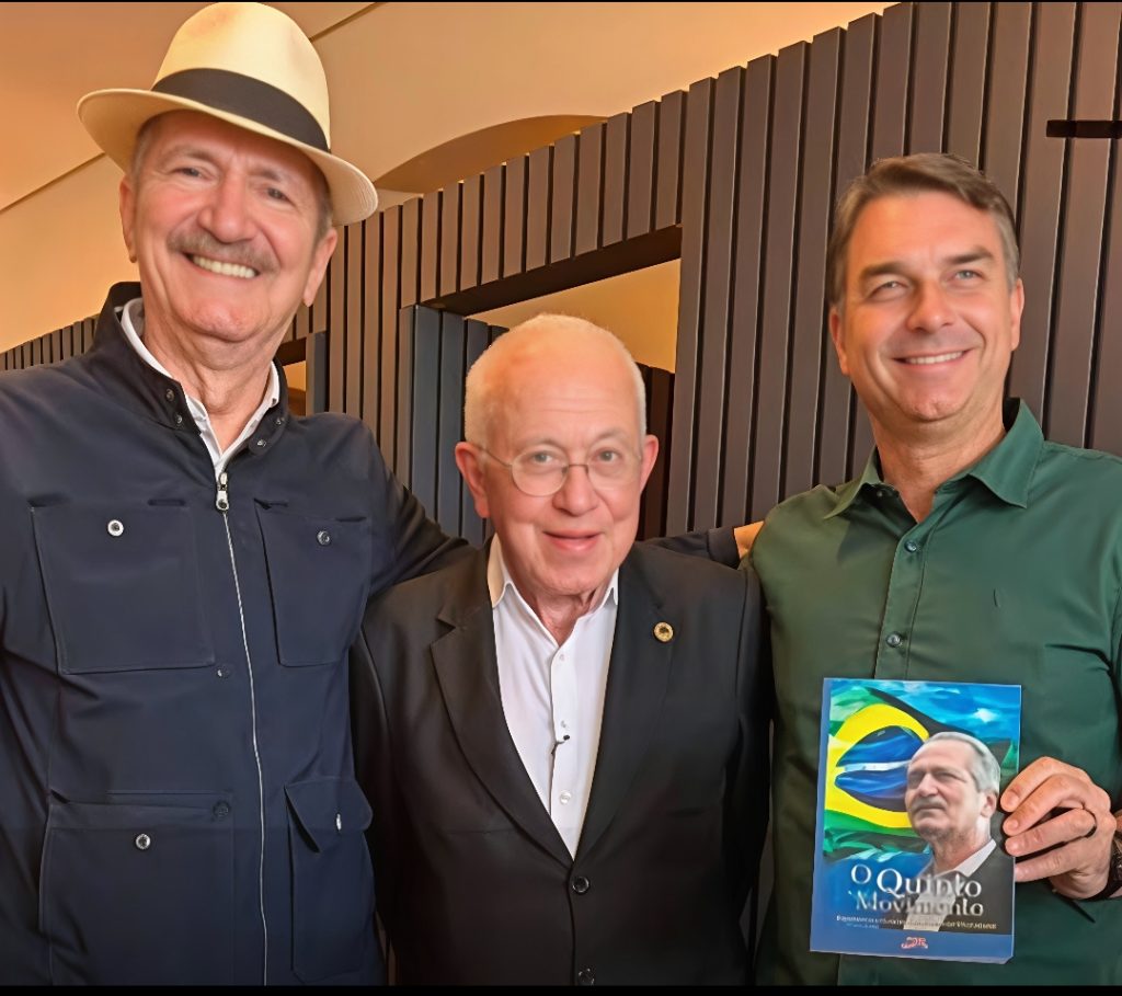 EX-MINISTROS DE LULA E DILMA ROMPEM COM O PT E DECLARAM APOIO A FLÁVIO BOLSONARO