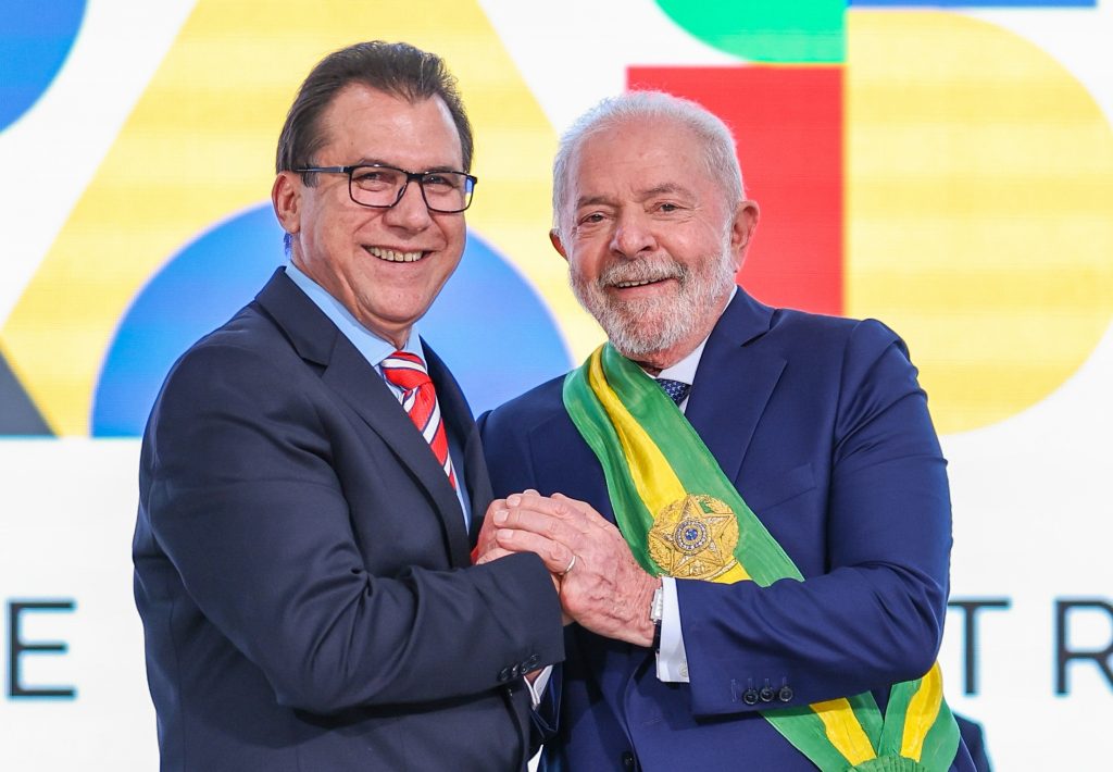 LUIZ MARINHO DIZ QUE GOVERNO VAI ATUAR PARA DERRUBAR SITES E PUBLICAÇÕES QUE INCENTIVEM ASSÉDIO ELEITORAL